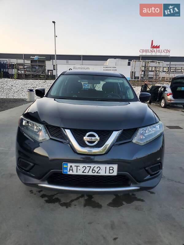 Позашляховик / Кросовер Nissan Rogue 2016 в Надвірній
