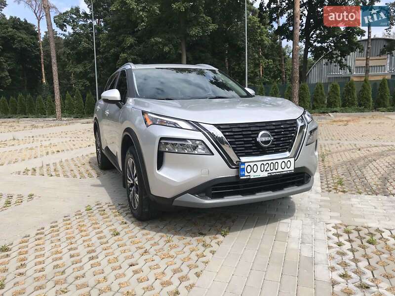 Позашляховик / Кросовер Nissan Rogue 2022 в Харкові