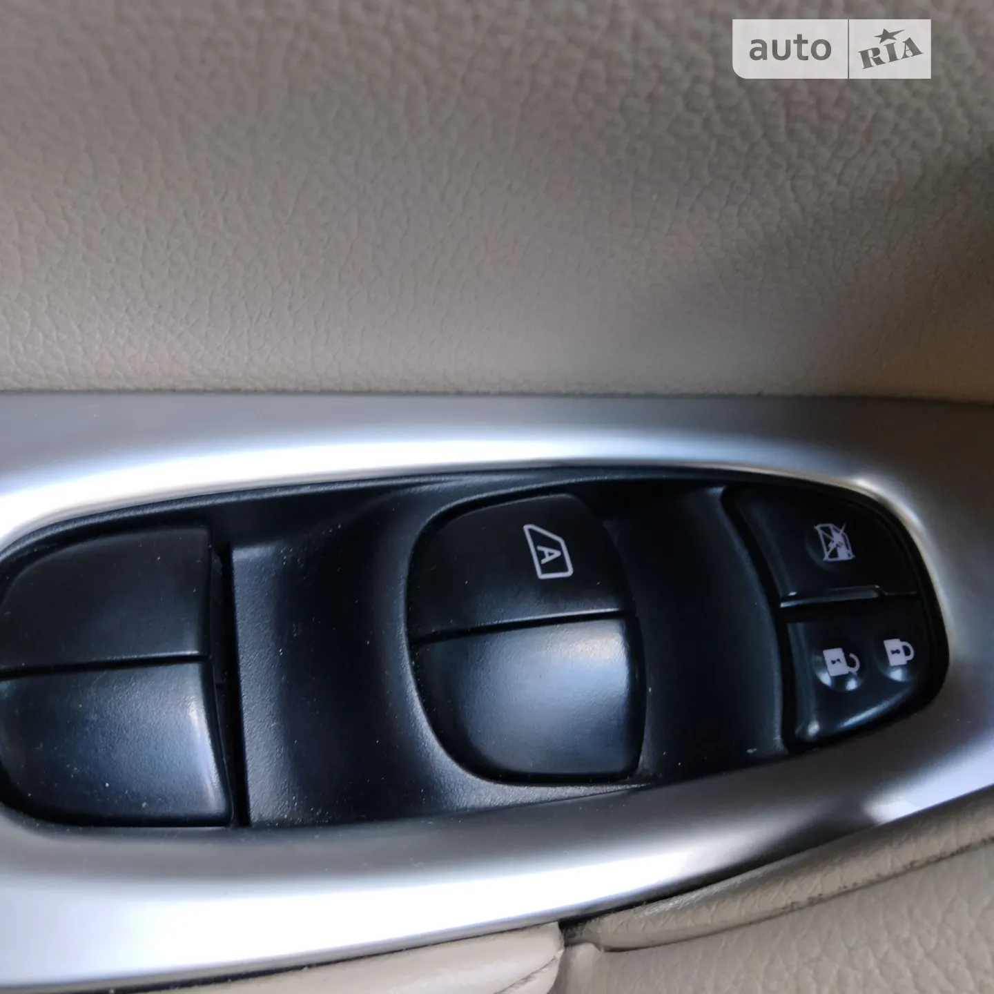 2014 Nissan Rogue - мініатюра 45