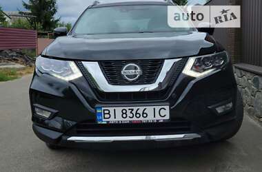 Внедорожник / Кроссовер Nissan Rogue 2019 в Полтаве