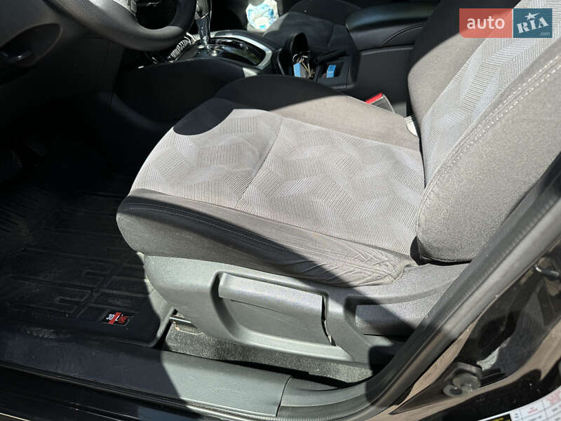 Внедорожник / Кроссовер Nissan Rogue 2016 в Нежине фото 32 Внедорожник / Кроссовер Nissan Rogue 2016 в Нежине