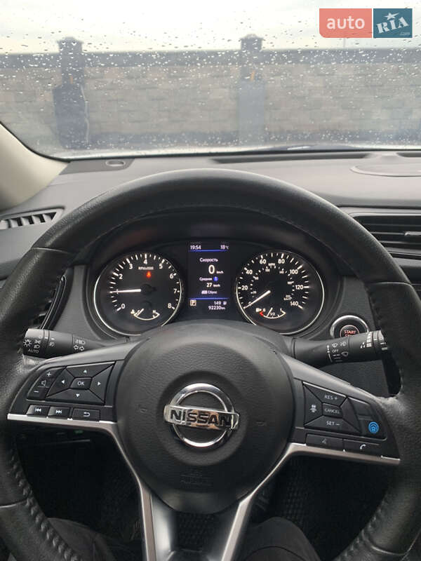 Позашляховик / Кросовер Nissan Rogue 2019 в Рівному