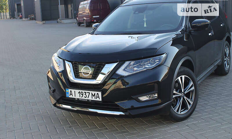 Внедорожник / Кроссовер Nissan Rogue 2016 в Тернополе