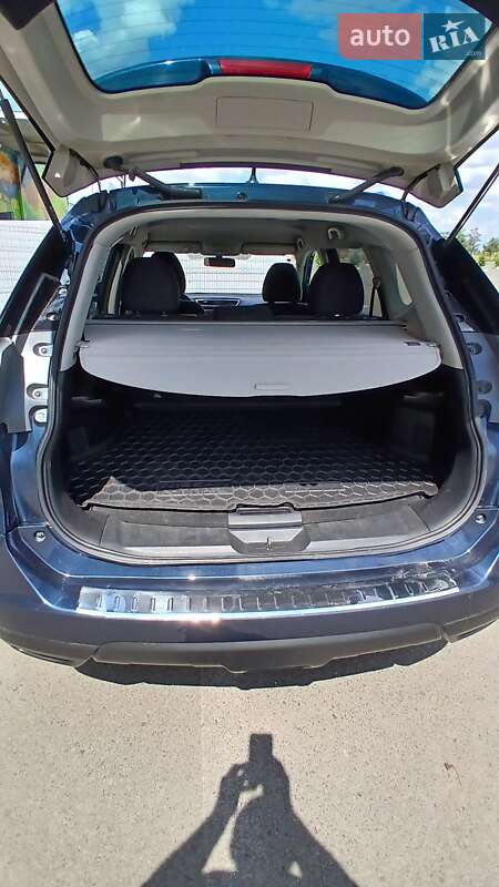 Внедорожник / Кроссовер Nissan Rogue 2015 в Одессе