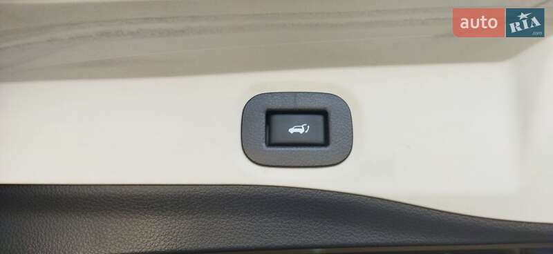 Внедорожник / Кроссовер Nissan Rogue 2019 в Одессе фото 12 Внедорожник / Кроссовер Nissan Rogue 2019 в Одессе