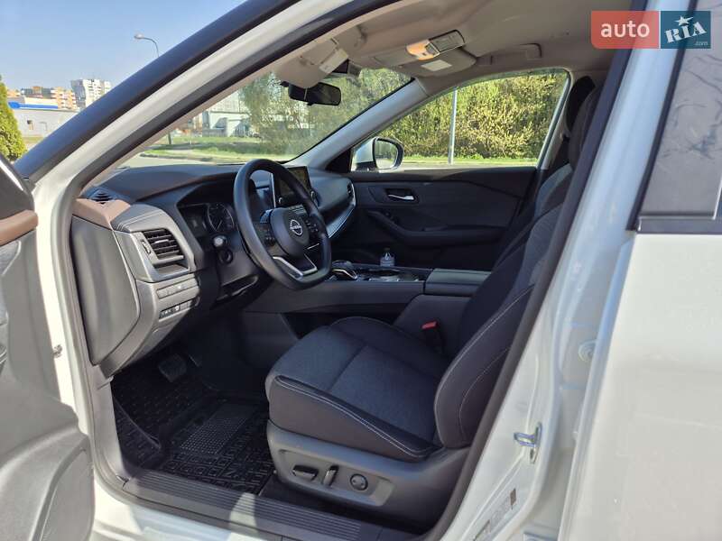 Позашляховик / Кросовер Nissan Rogue 2023 в Сумах