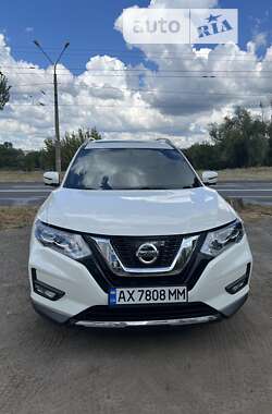 Позашляховик / Кросовер Nissan Rogue 2017 в Харкові