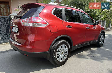 Внедорожник / Кроссовер Nissan Rogue 2016 в 