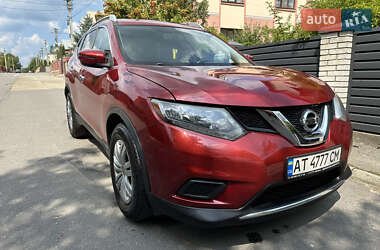 Внедорожник / Кроссовер Nissan Rogue 2016 в 
