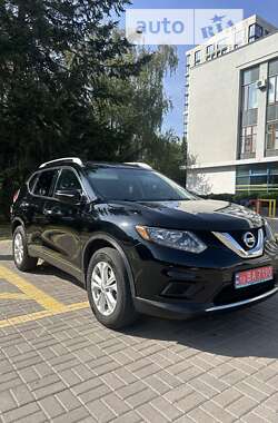 Внедорожник / Кроссовер Nissan Rogue 2014 в Ровно