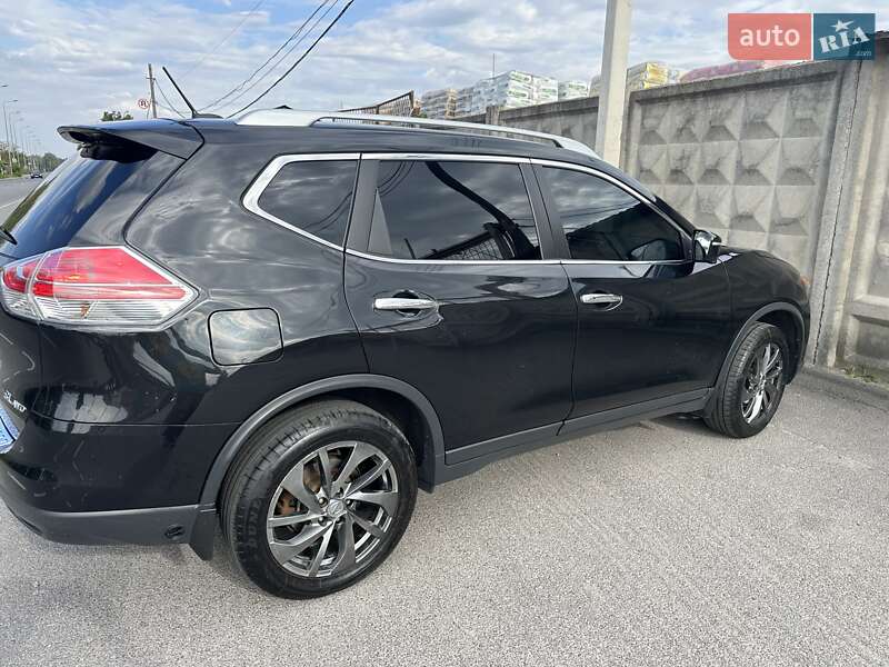 Позашляховик / Кросовер Nissan Rogue 2016 в Вінниці