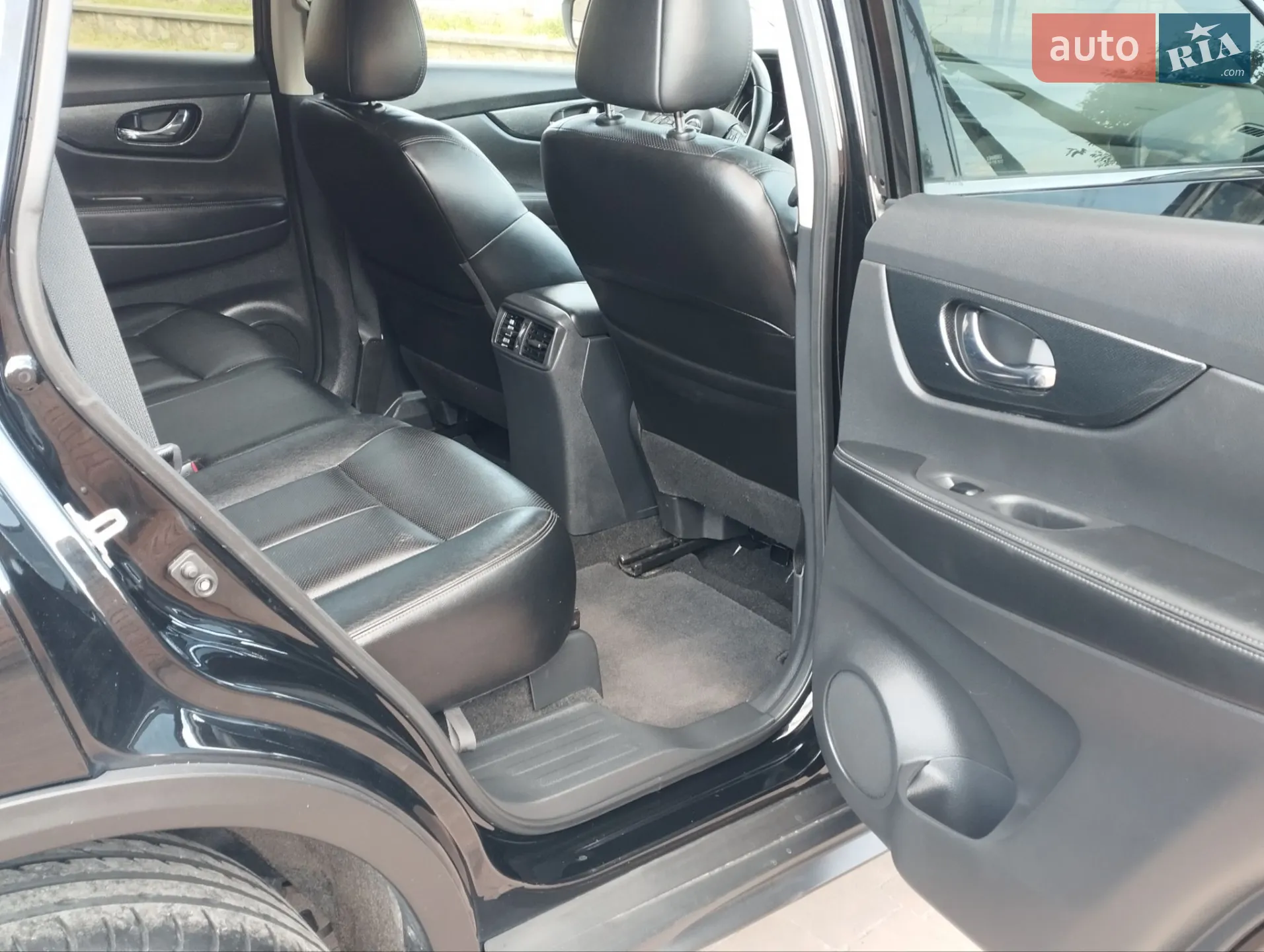 2019 Nissan Rogue - мініатюра 7