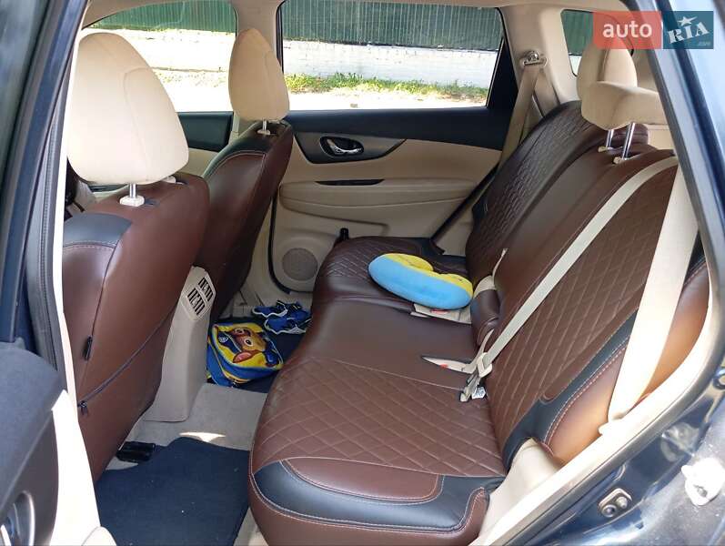 Внедорожник / Кроссовер Nissan Rogue 2015 в Владимире фото 14 Внедорожник / Кроссовер Nissan Rogue 2015 в Владимире