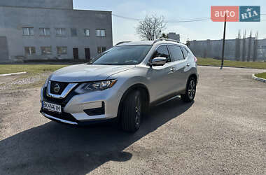 Позашляховик / Кросовер Nissan Rogue 2019 в Рівному