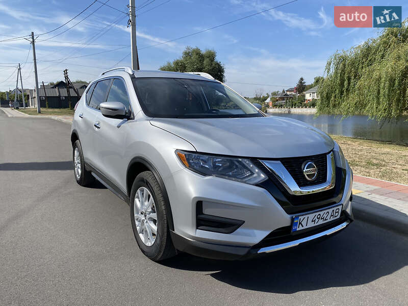 Nissan Rogue 2020