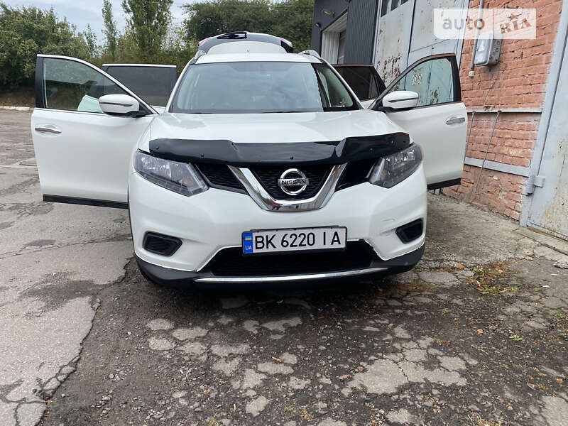 Nissan Rogue 2016
