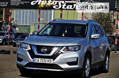 Позашляховик / Кросовер Nissan Rogue 2016 в Черкасах