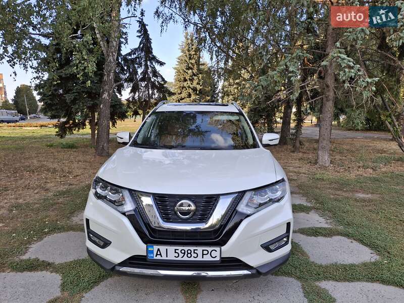 Позашляховик / Кросовер Nissan Rogue 2019 в Переяславі