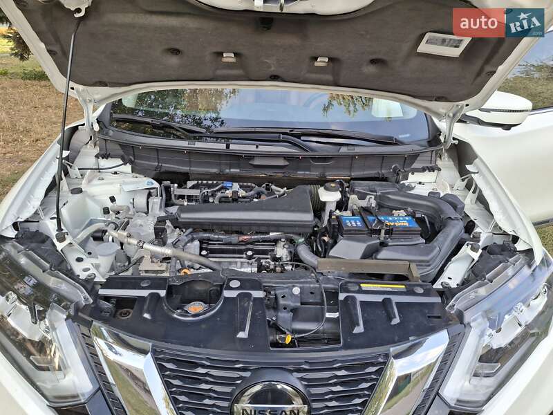 Позашляховик / Кросовер Nissan Rogue 2019 в Переяславі