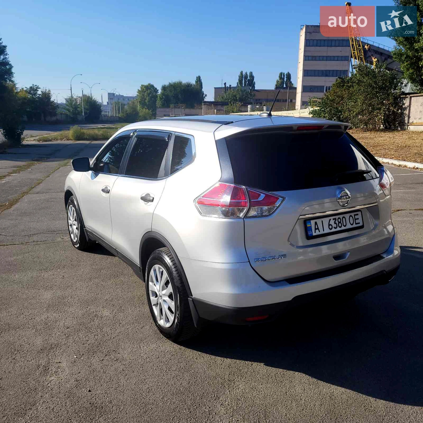 2016 Nissan Rogue - мініатюра 10