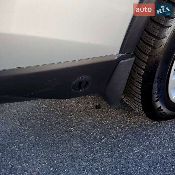 Внедорожник / Кроссовер Nissan Rogue 2016 в Киеве