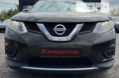 Внедорожник / Кроссовер Nissan Rogue 2016 в Белогородке