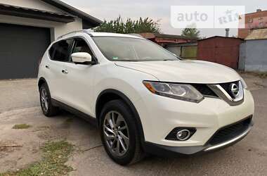 Внедорожник / Кроссовер Nissan Rogue 2015 в Полтаве