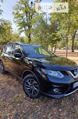 Позашляховик / Кросовер Nissan Rogue 2015 в Харкові