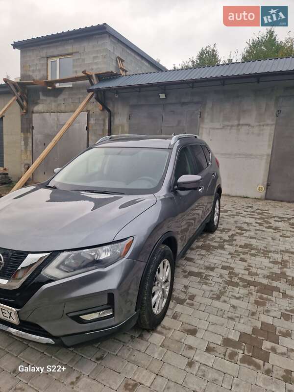 Nissan Rogue 2018
