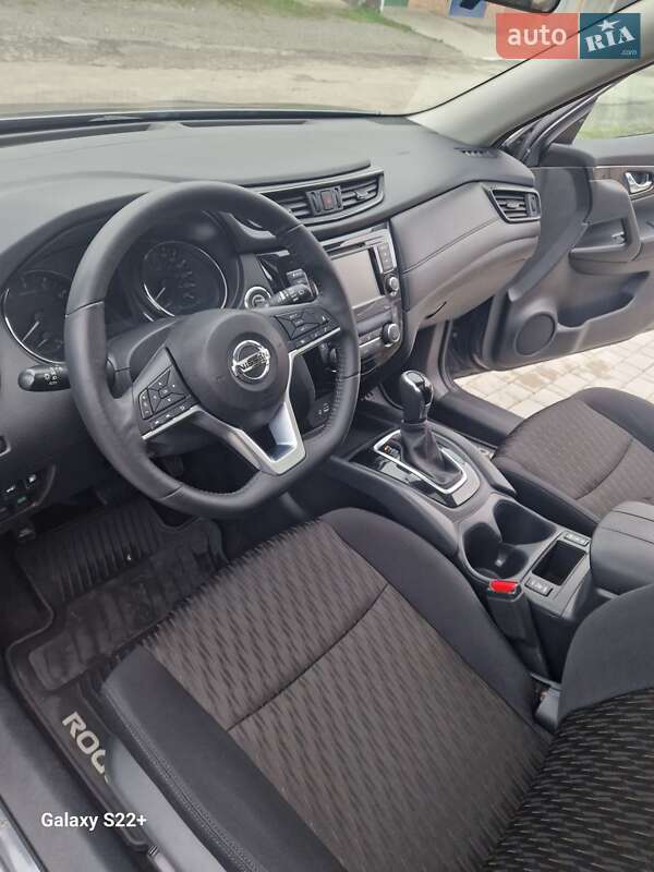 Позашляховик / Кросовер Nissan Rogue 2018 в Хмельницькому