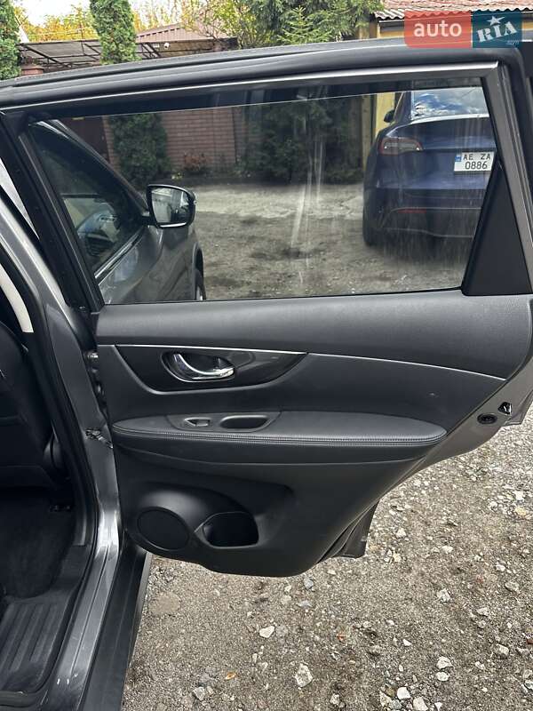 Позашляховик / Кросовер Nissan Rogue 2019 в Дніпрі