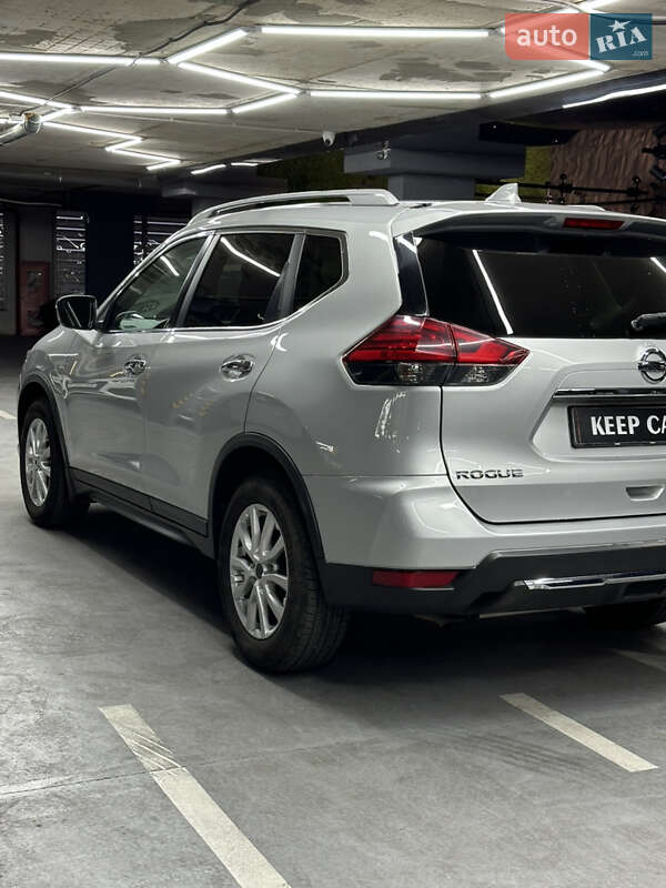 Позашляховик / Кросовер Nissan Rogue 2017 в Одесі