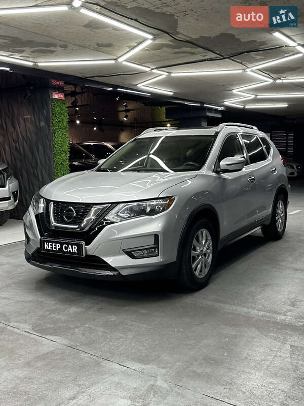 Позашляховик / Кросовер Nissan Rogue 2017 в Одесі