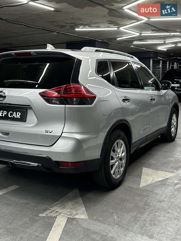 Позашляховик / Кросовер Nissan Rogue 2017 в Одесі