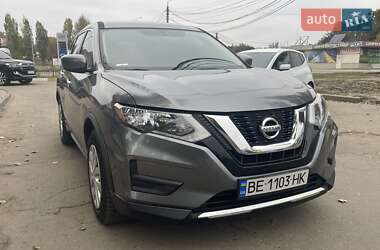 Внедорожник / Кроссовер Nissan Rogue 2016 в Николаеве