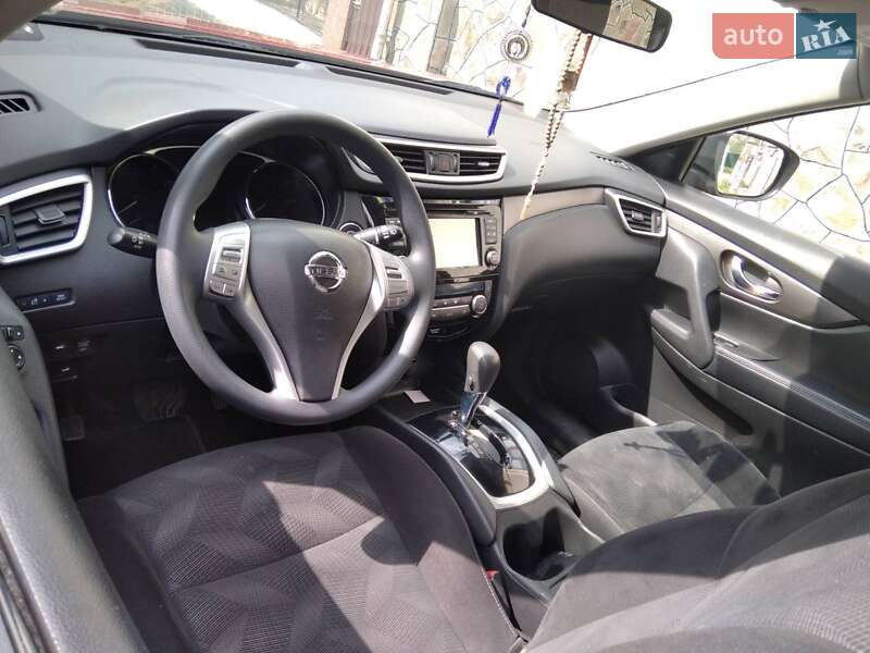 Позашляховик / Кросовер Nissan Rogue 2014 в Івано-Франківську