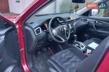 Внедорожник / Кроссовер Nissan Rogue 2014 в Ивано-Франковске