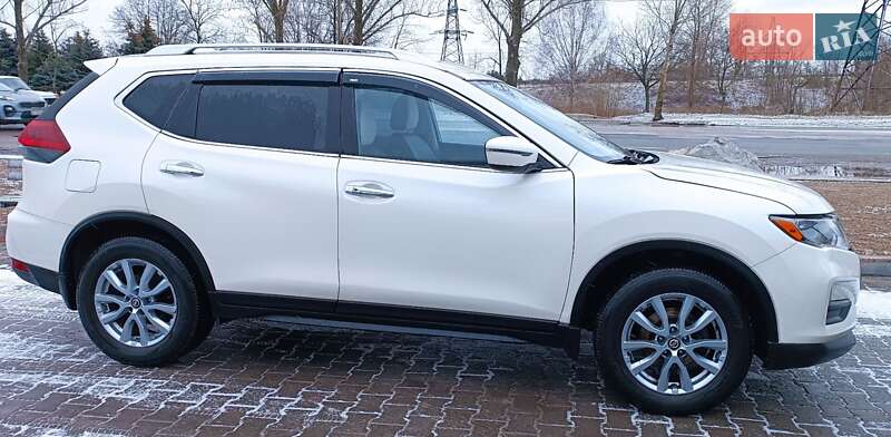 Внедорожник / Кроссовер Nissan Rogue 2018 в Каменском фото 6 Внедорожник / Кроссовер Nissan Rogue 2018 в Каменском