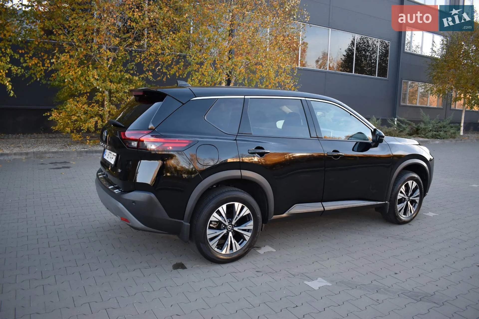 2021 Nissan Rogue - мініатюра 9
