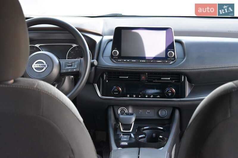 Позашляховик / Кросовер Nissan Rogue 2021 в Білій Церкві