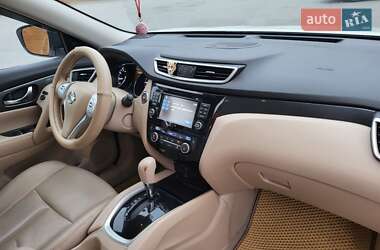 Внедорожник / Кроссовер Nissan Rogue 2014 в Чернигове