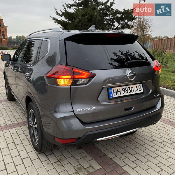 Внедорожник / Кроссовер Nissan Rogue 2016 в Измаиле