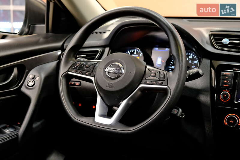 Внедорожник / Кроссовер Nissan Rogue 2019 в Одессе