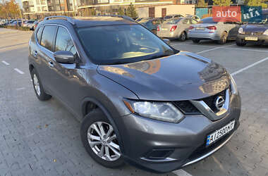 Внедорожник / Кроссовер Nissan Rogue 2015 в Черкассах