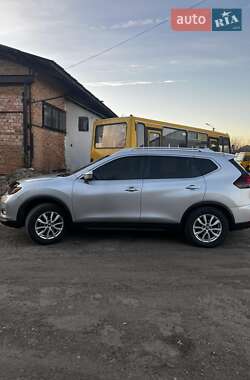 Внедорожник / Кроссовер Nissan Rogue 2018 в Бориславе