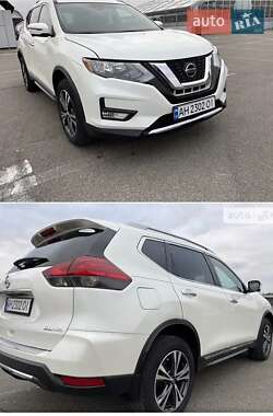 Внедорожник / Кроссовер Nissan Rogue 2016 в Ковеле