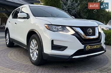 Внедорожник / Кроссовер Nissan Rogue 2018 в Львове