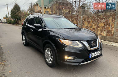 Позашляховик / Кросовер Nissan Rogue 2020 в Рівному