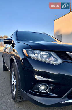 Внедорожник / Кроссовер Nissan Rogue 2015 в Виннице