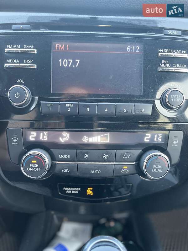 Позашляховик / Кросовер Nissan Rogue 2016 в Кропивницькому